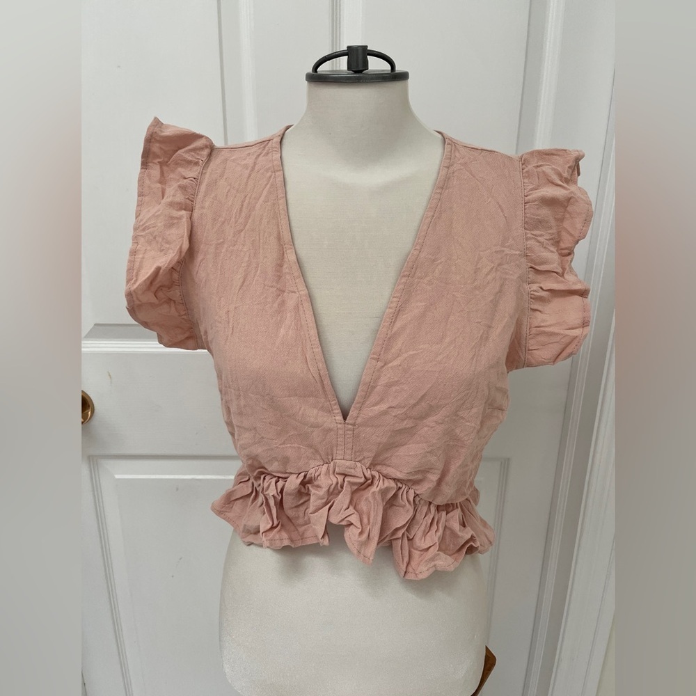 NWT Fancyinn crop top ladies medium